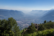 <p>Meran</p>
